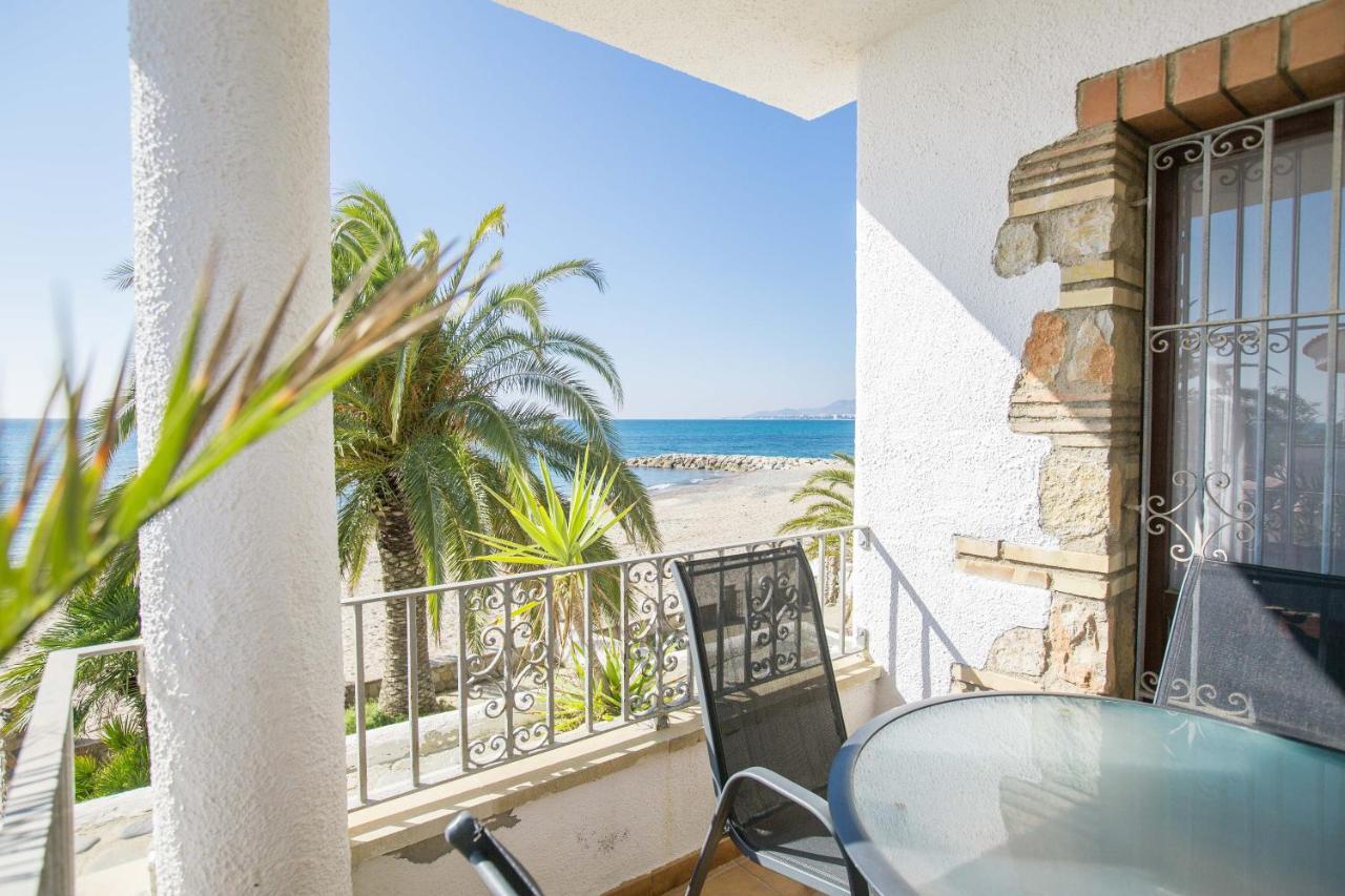 דירות Mont-roig del Camp Mistral Seafront Up. Vistas Al Mar מראה חיצוני תמונה